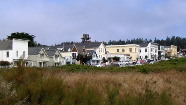 Coastal cottages in Mendocino.