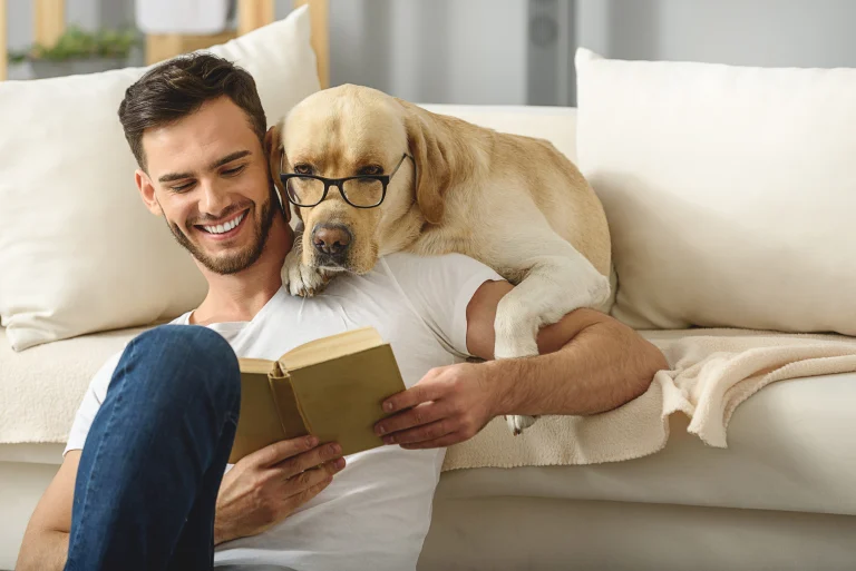 Image from Paws for a good read on DogTrekker