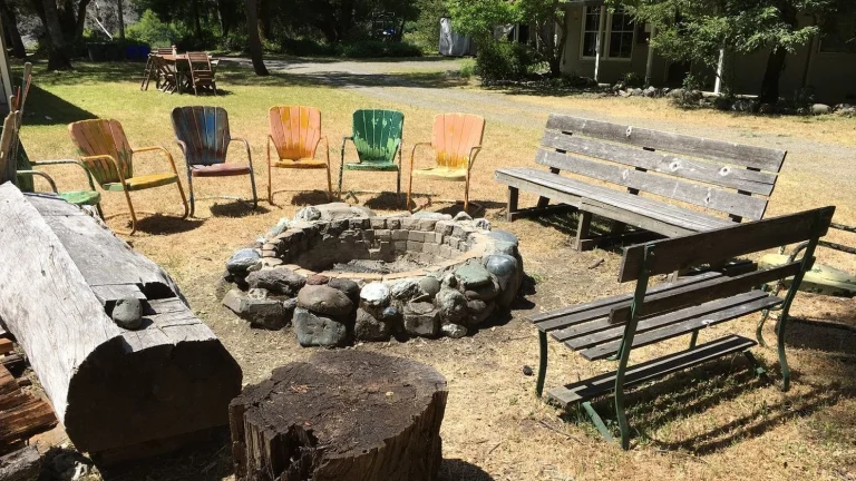 Big Bend Lodge, a dog-friendly lodging in Leggett, California