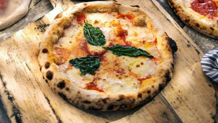 La Prima Pizza, a dog-friendly restaurant in Calistoga, California