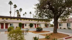 Rodeway Inn & Suites