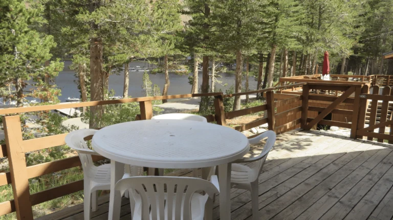 Crystal Crag Lodge