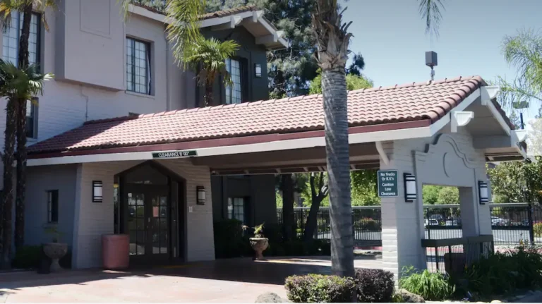 La Quinta Inn Stockton, a dog-friendly hotel in Stockton, California