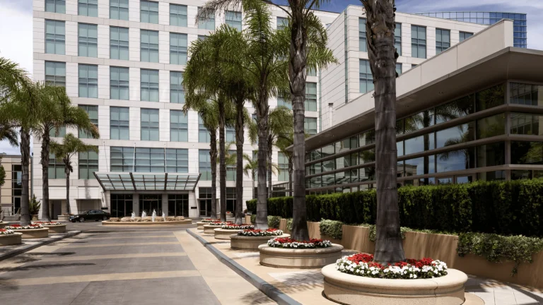 Four Seasons Hotel Silicon
