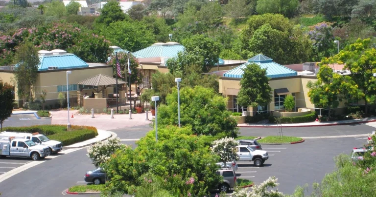 Animal Urgent Care, a dog-friendly park in Mission Viejo, California