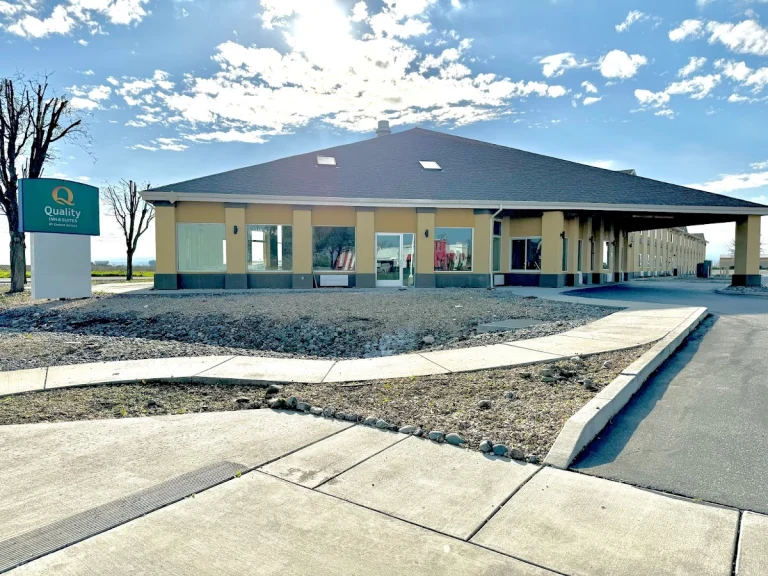 Baymont Inn and Suites Willows, a dog-friendly hotel in Willows, California