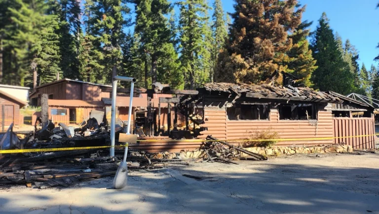 Bear River Lake Resort, a dog-friendly hotel in Pioneer, California