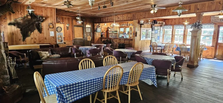 Bear’s Breath Bar & Grill