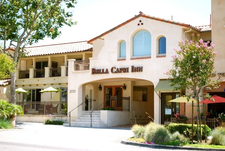 Bella Capri Inn, a dog-friendly hotel in Camarillo, California