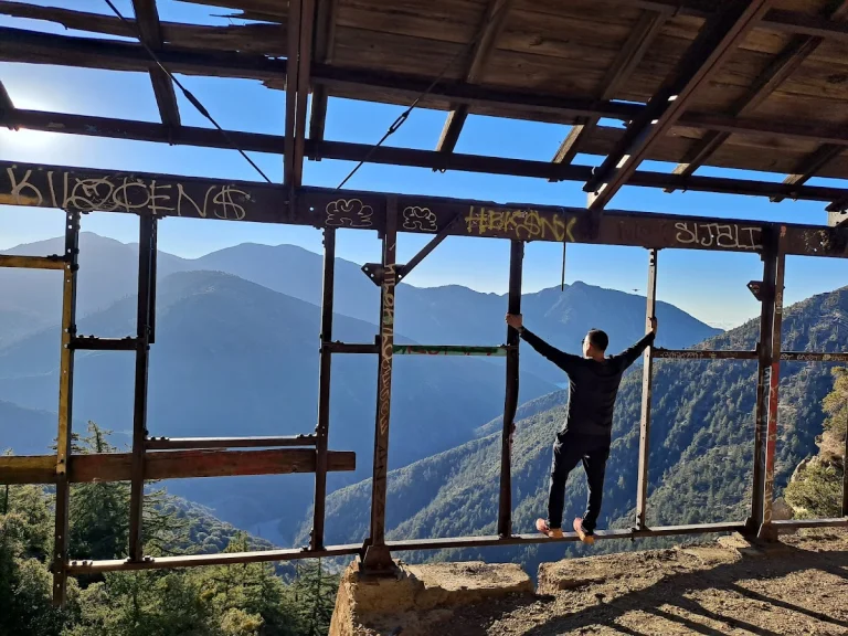 Big Horn Mine, a dog-friendly hiking trail in Wrightwood, California