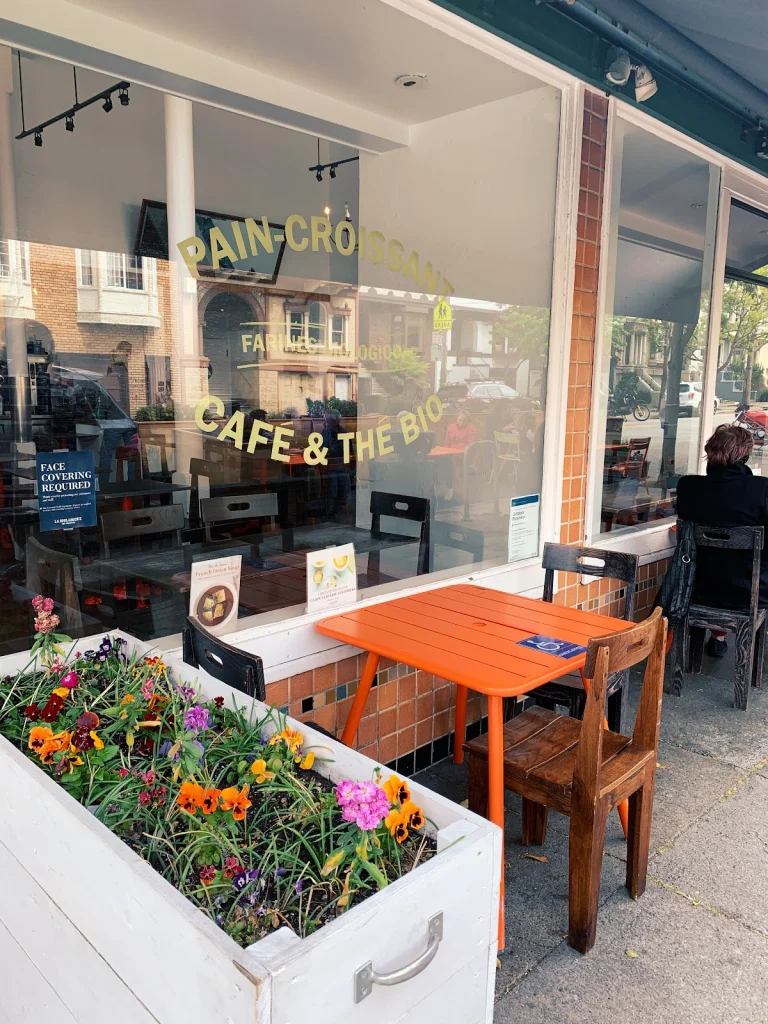 Boulange de Cole Valley, a dog-friendly restaurant in San Francisco, California