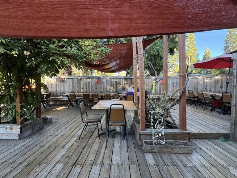 Burger Barn, a dog-friendly restaurant in Pollock Pines, California