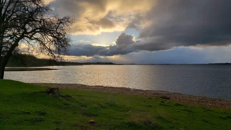 Camanche Lake, Ione