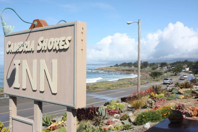 Cambria Shores Inn