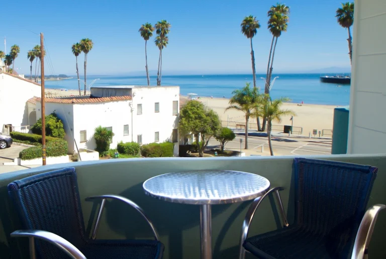 Casablanca on the Beach, a dog-friendly restaurant in Santa Cruz, California