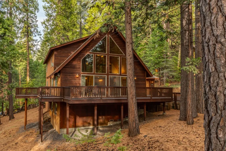 Cedar Creek Cabin Rentals — dog-friendly vacation rentals in Arnold