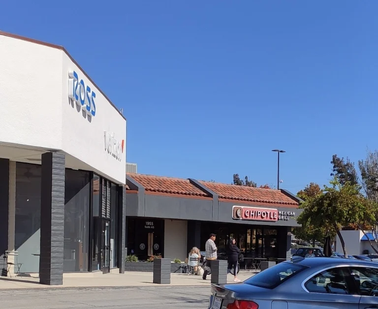 Chipotle Mexican Grill, a dog-friendly restaurant in Santa Cruz, California