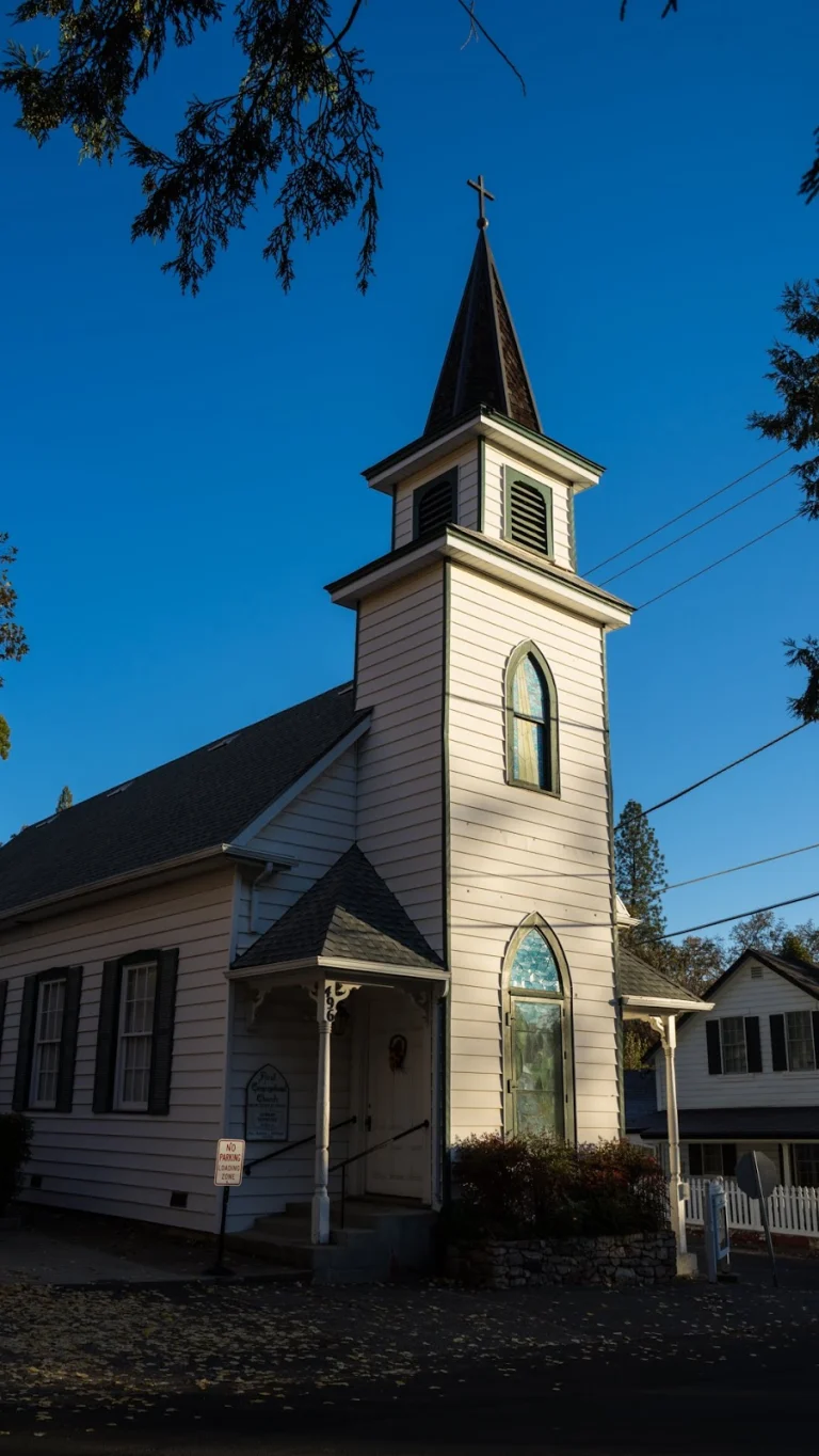 Church Street Cottage, a dog-friendly lodging in Murphys, California