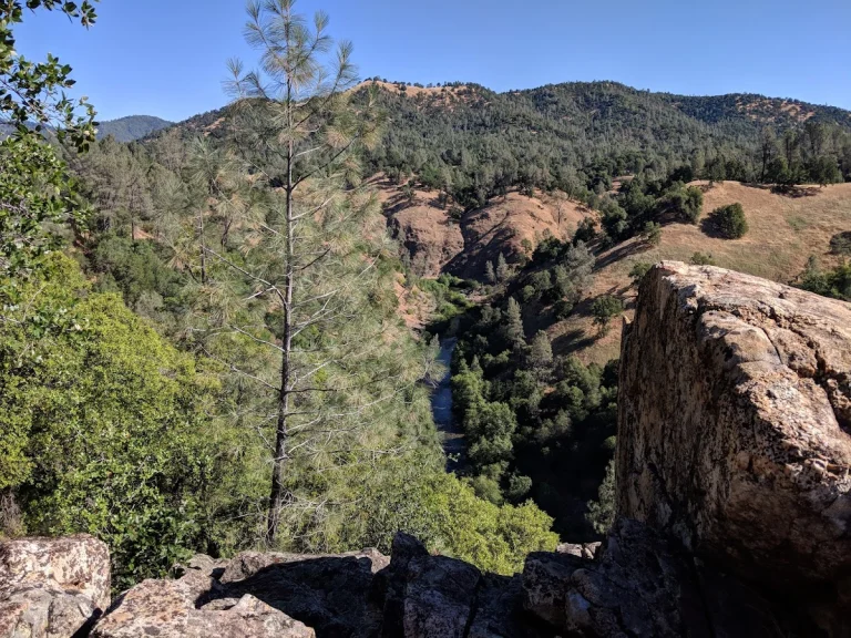 Cloverdale Loop, Redding