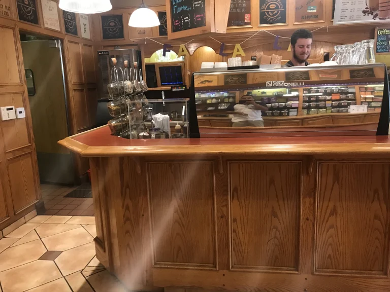 Coffee Bean & Tea
