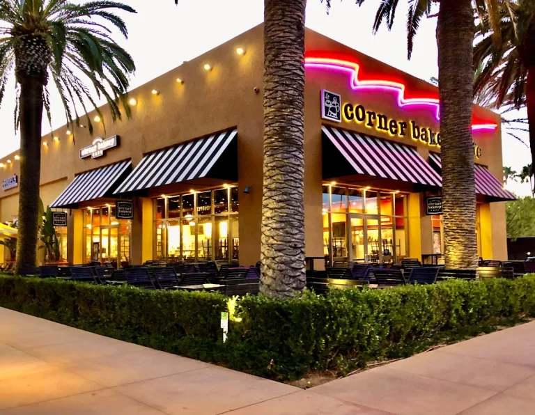 Corner Bakery Cafe
