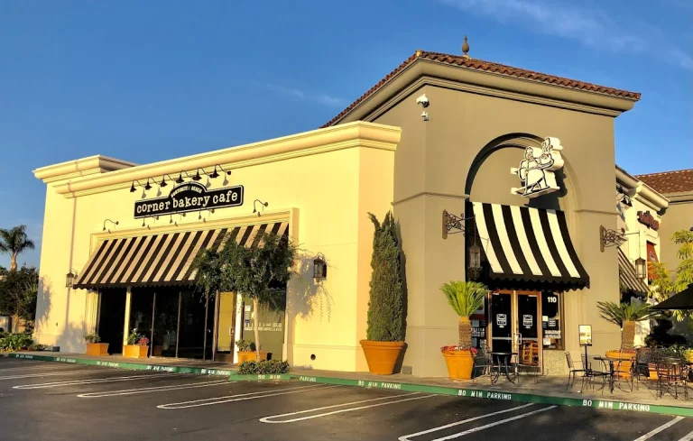 Corner Bakery Cafe
