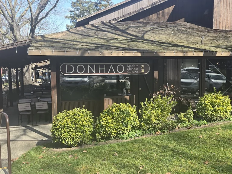 Dana's, a dog-friendly restaurant in Danville, California