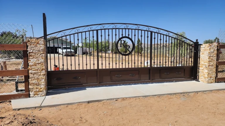 Deer Creek RV Park, a dog-friendly campground in Porterville, California