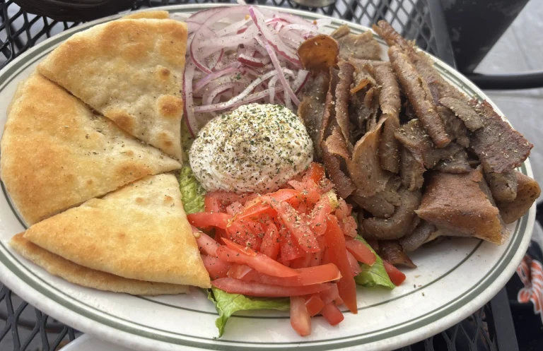Demitris Taverna