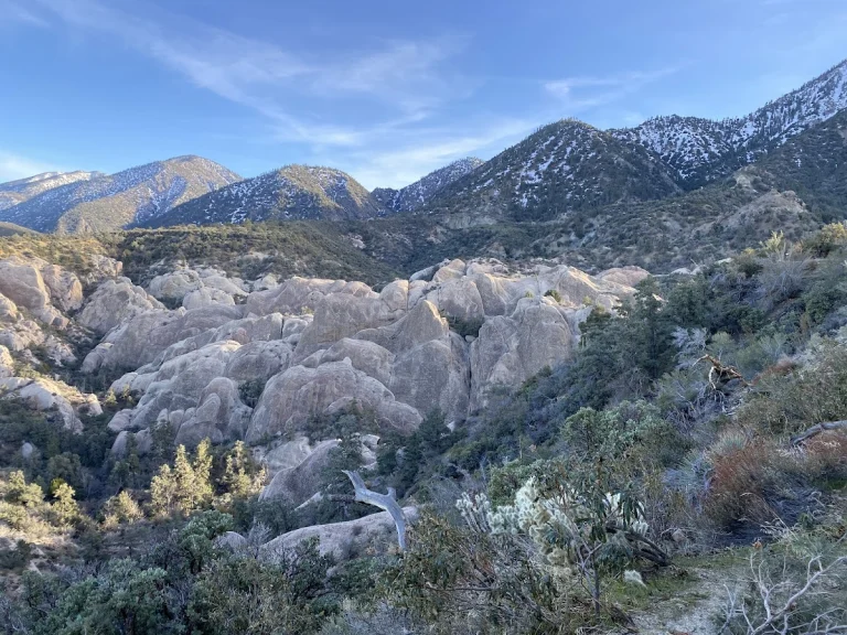 Devil’s Punchbowl, a dog-friendly hiking trail in Pearblossom, California