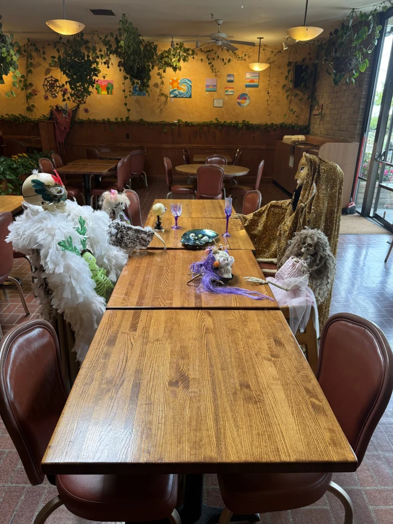 Dharma's Restaurant, a dog-friendly restaurant in Capitola, California