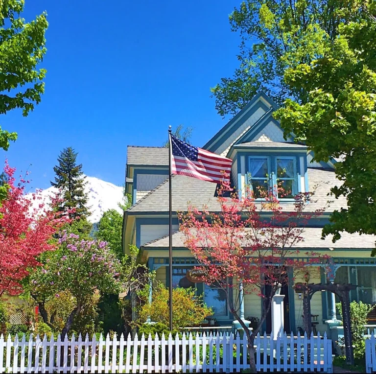 Dream Inn Bed & Breakfast, Mount Shasta City