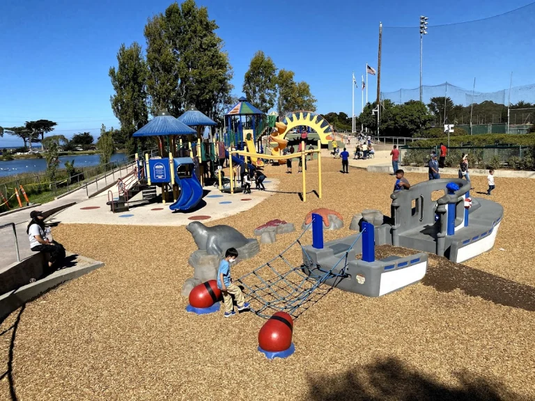 El Estero Park, a dog-friendly dog park in Monterey, California