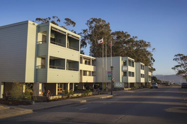 Embarcadero Inn