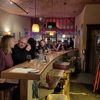 Etcetera Wine Bar, a dog-friendly bar in San Francisco, California