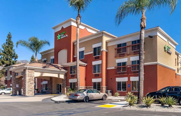 Extended Stay Los Angeles, a dog-friendly restaurant in Monrovia, California