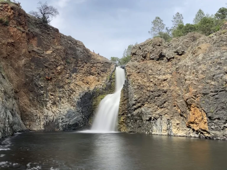 Fairy Falls Trailhead, a dog-friendly hiking trail in Grass Valley, California