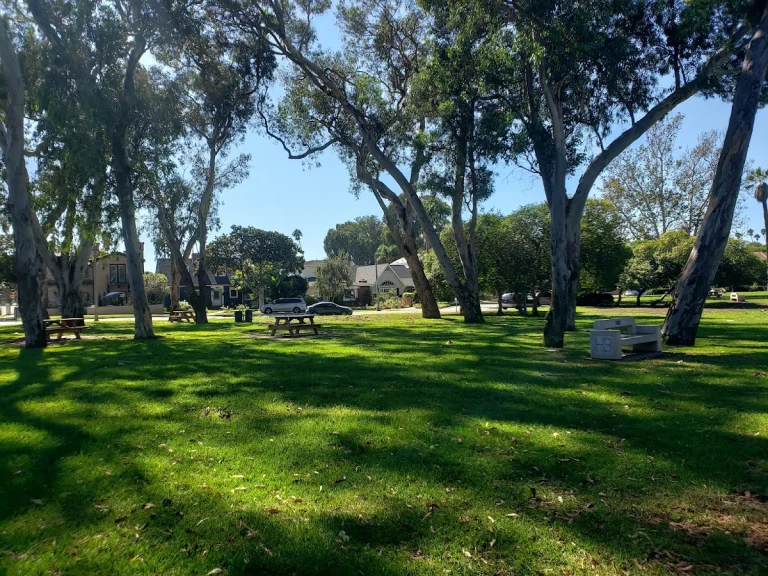 Farquhar Park, Huntington Beach