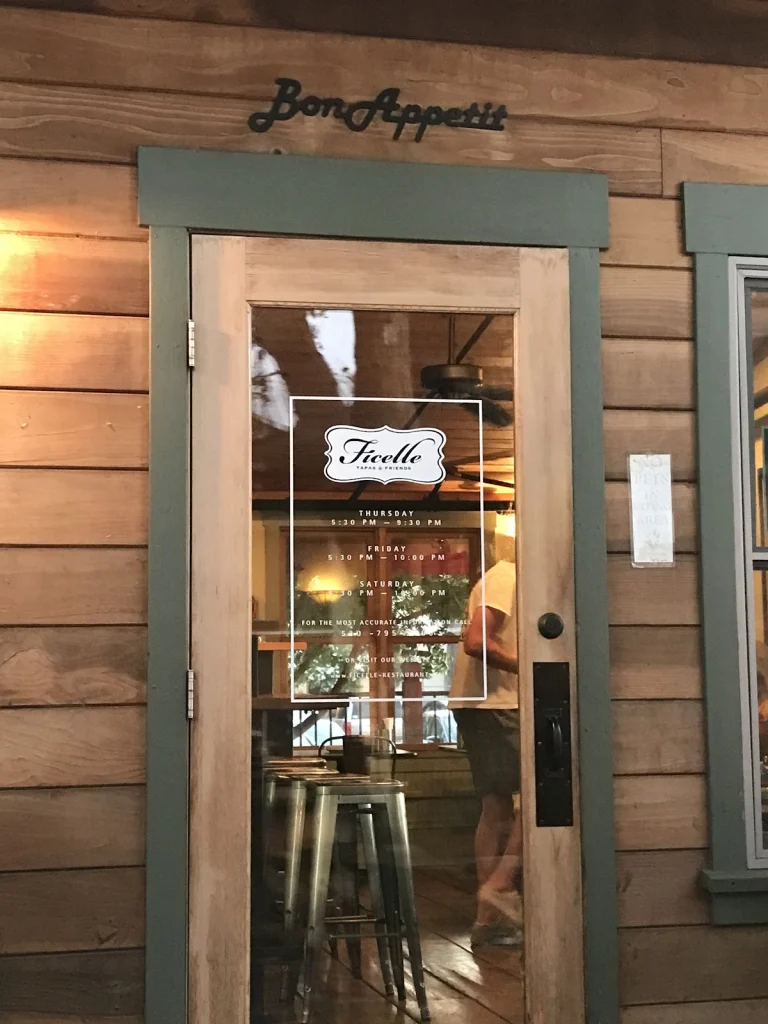 Ficelle Restaurant, Winters