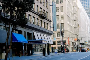 Galleria Park Hotel