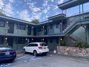 Good Hotel