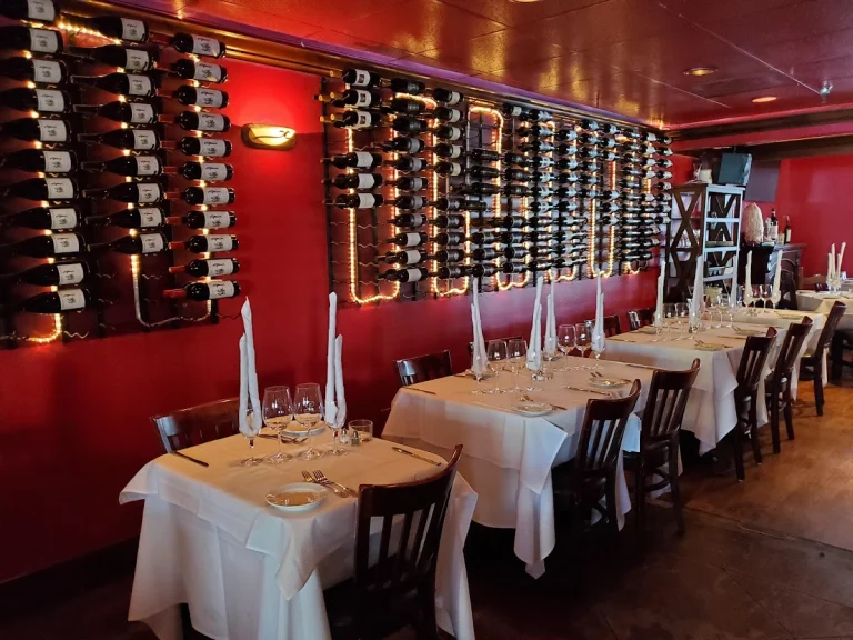 Gourmet Italia, a dog-friendly restaurant in Temecula, California