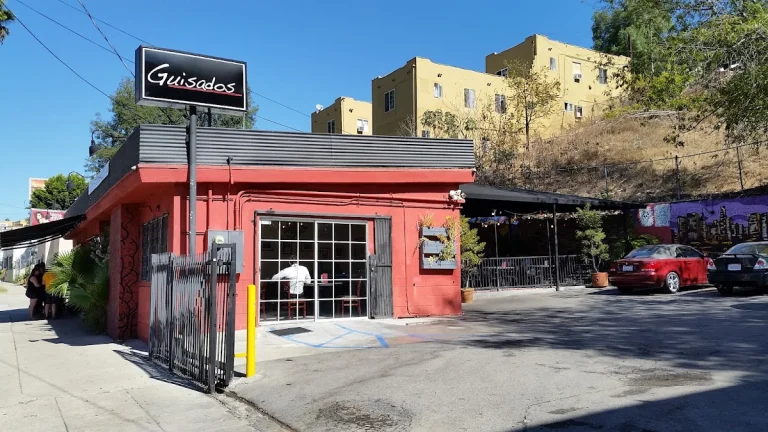 Guisados Tacos, a dog-friendly restaurant in Los Angeles, California