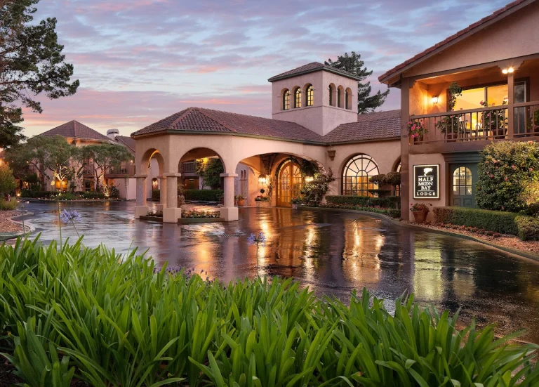 Half Moon Bay Lodge