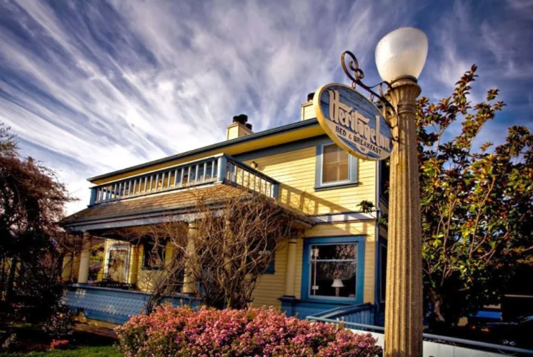 Heritage Inn Bed and Breakfast, a dog-friendly lodging in San Luis Obispo, California