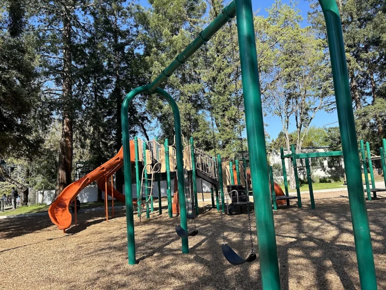 Hoover Park, a dog-friendly park in Palo Alto, California