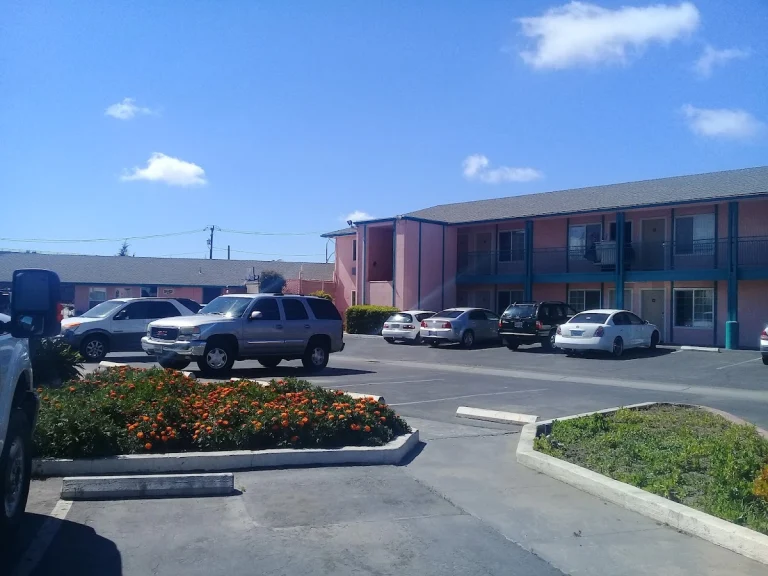 Inns of California Salinas, a dog-friendly hotel in Salinas, California