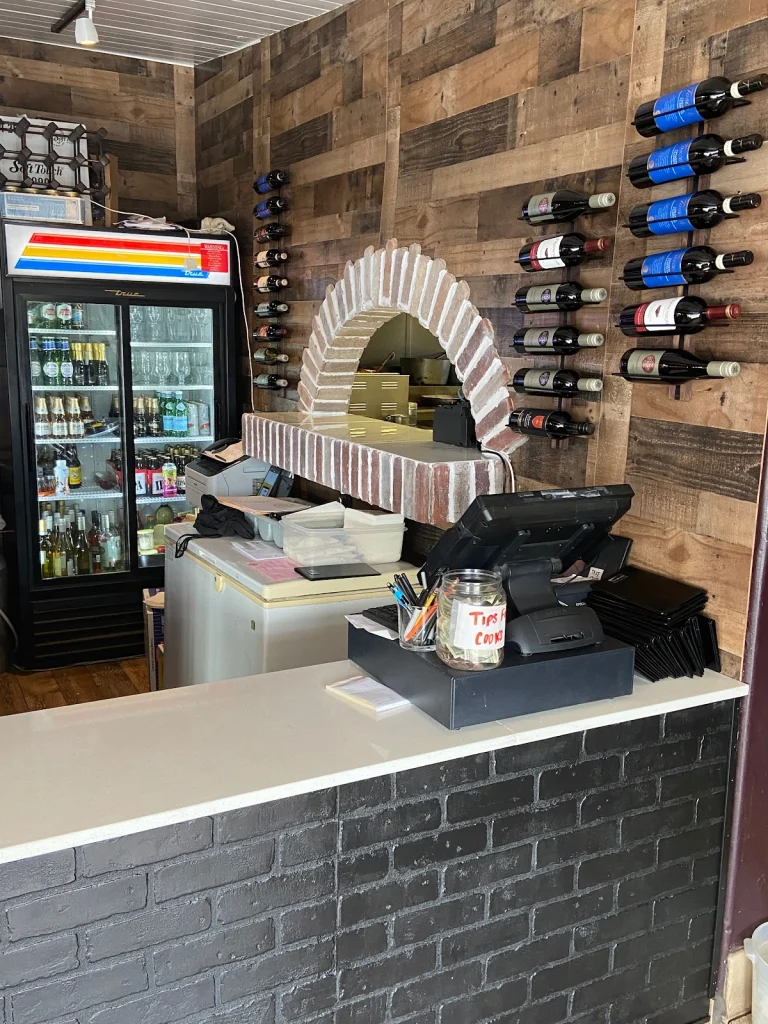 Italian Cravings Restaurant