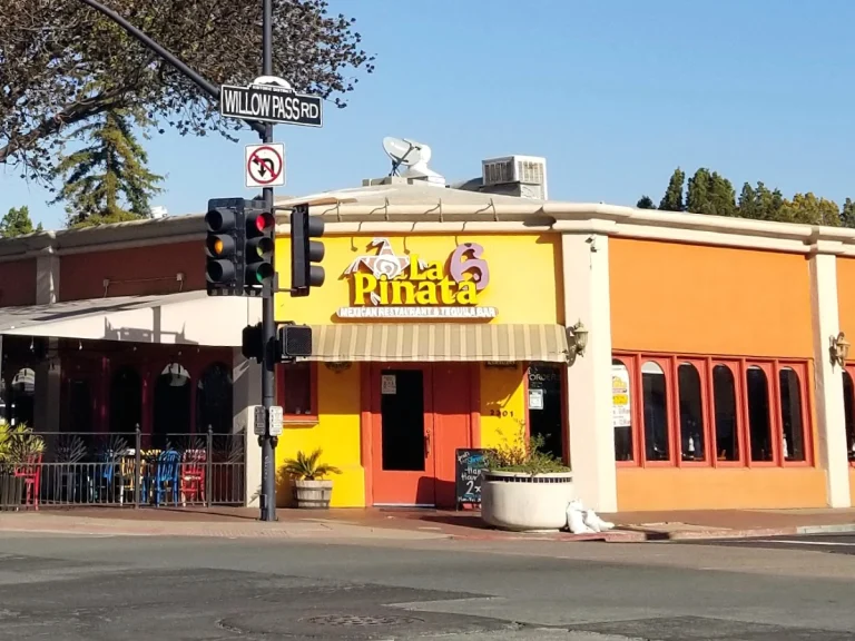 La Piñata, a dog-friendly restaurant in Concord, California