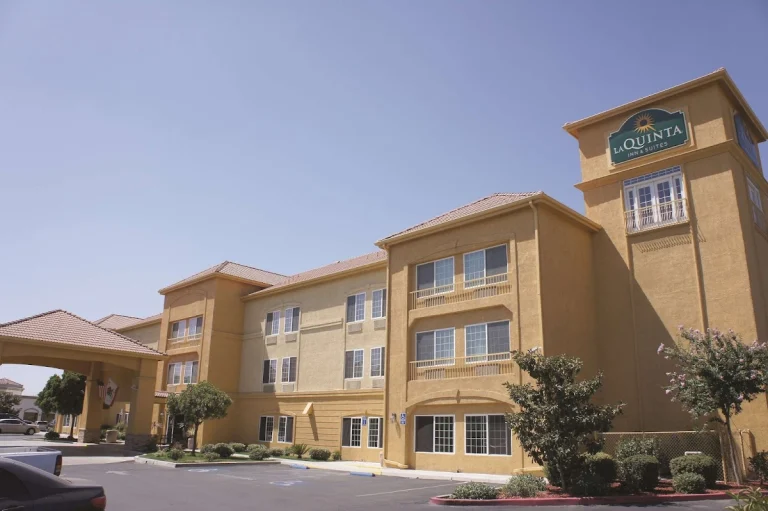 La Quinta Visalia, a dog-friendly hotel in Visalia, California